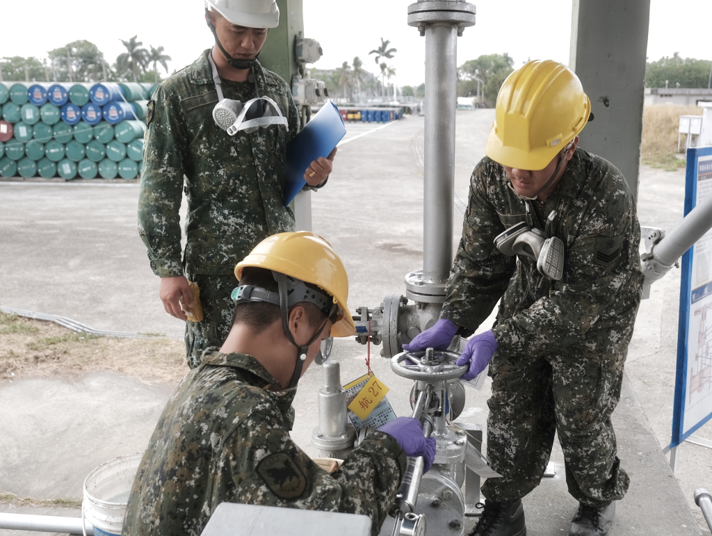 四支部補油庫「油料庫儲設施保養示範」  強化作業安全