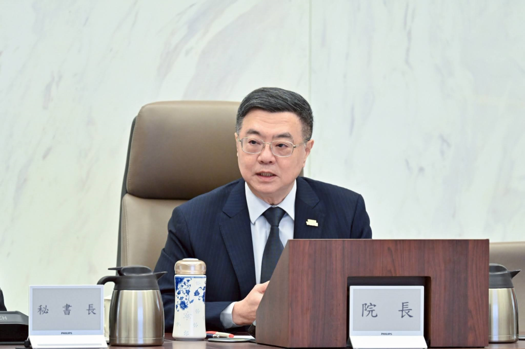 行政院長卓榮泰主持行政院會(行政院提供)