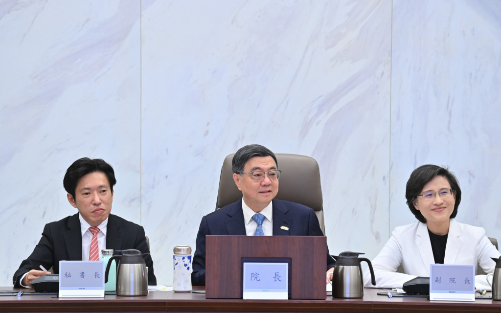行政院長卓榮泰主持行政院會(行政院提供)