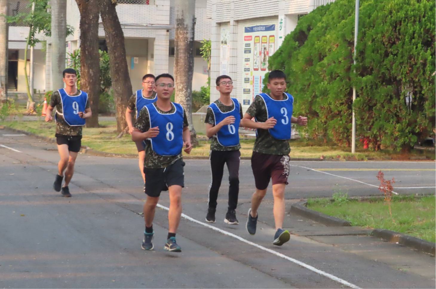 5支部衛生營第二連官兵實施三千公尺跑步測驗