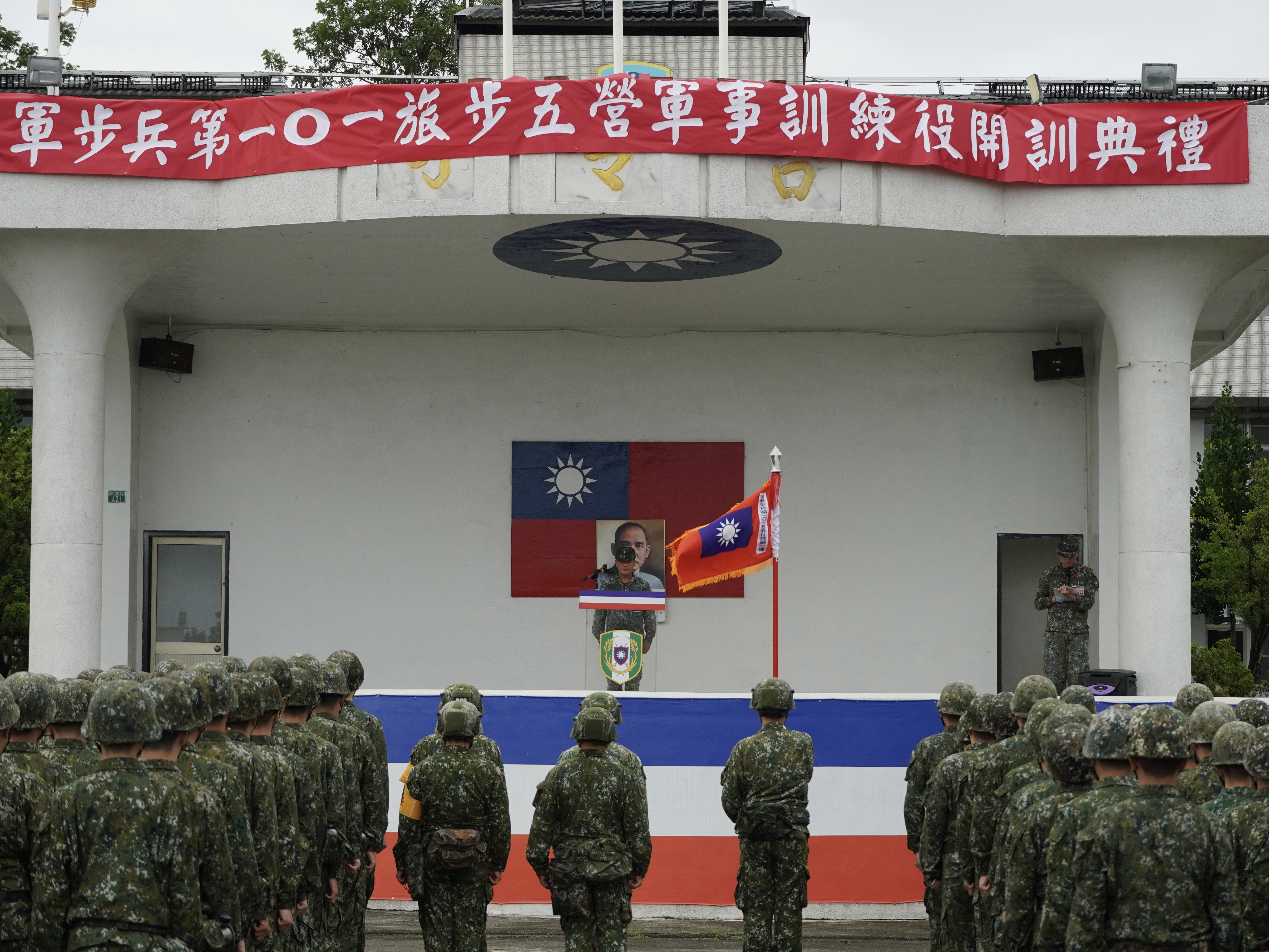 101旅辦理開訓授槍典禮　新兵正式展開軍旅生活
