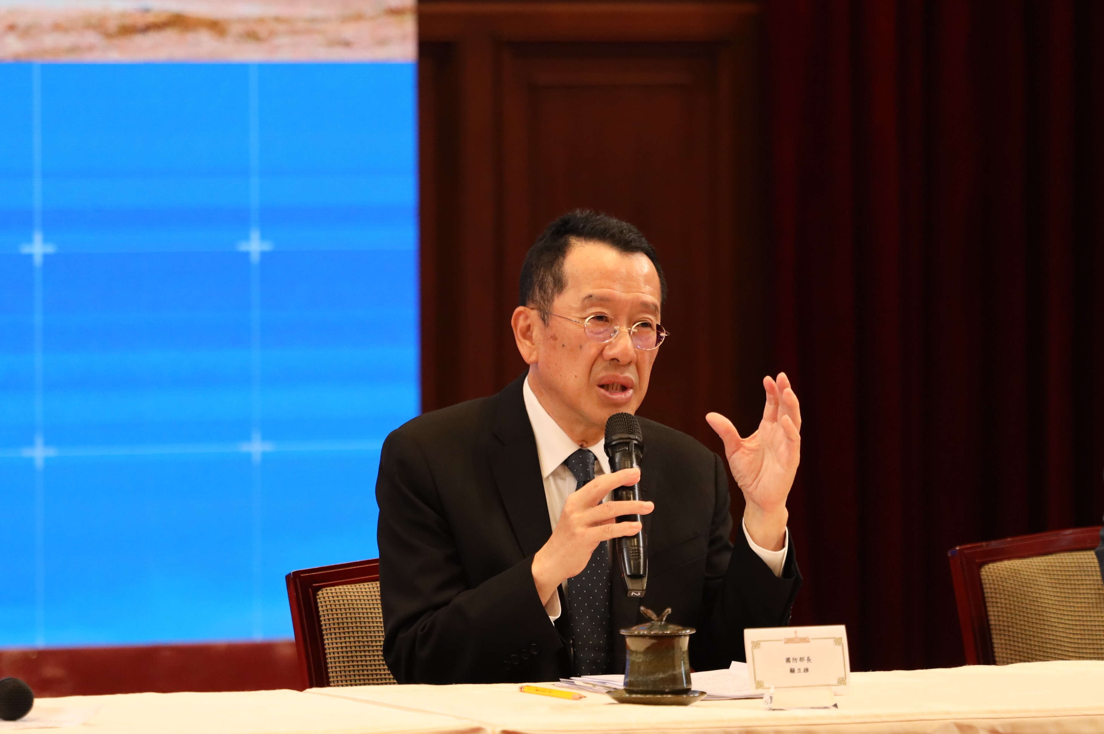 國防部長顧立雄出席總統府記者會