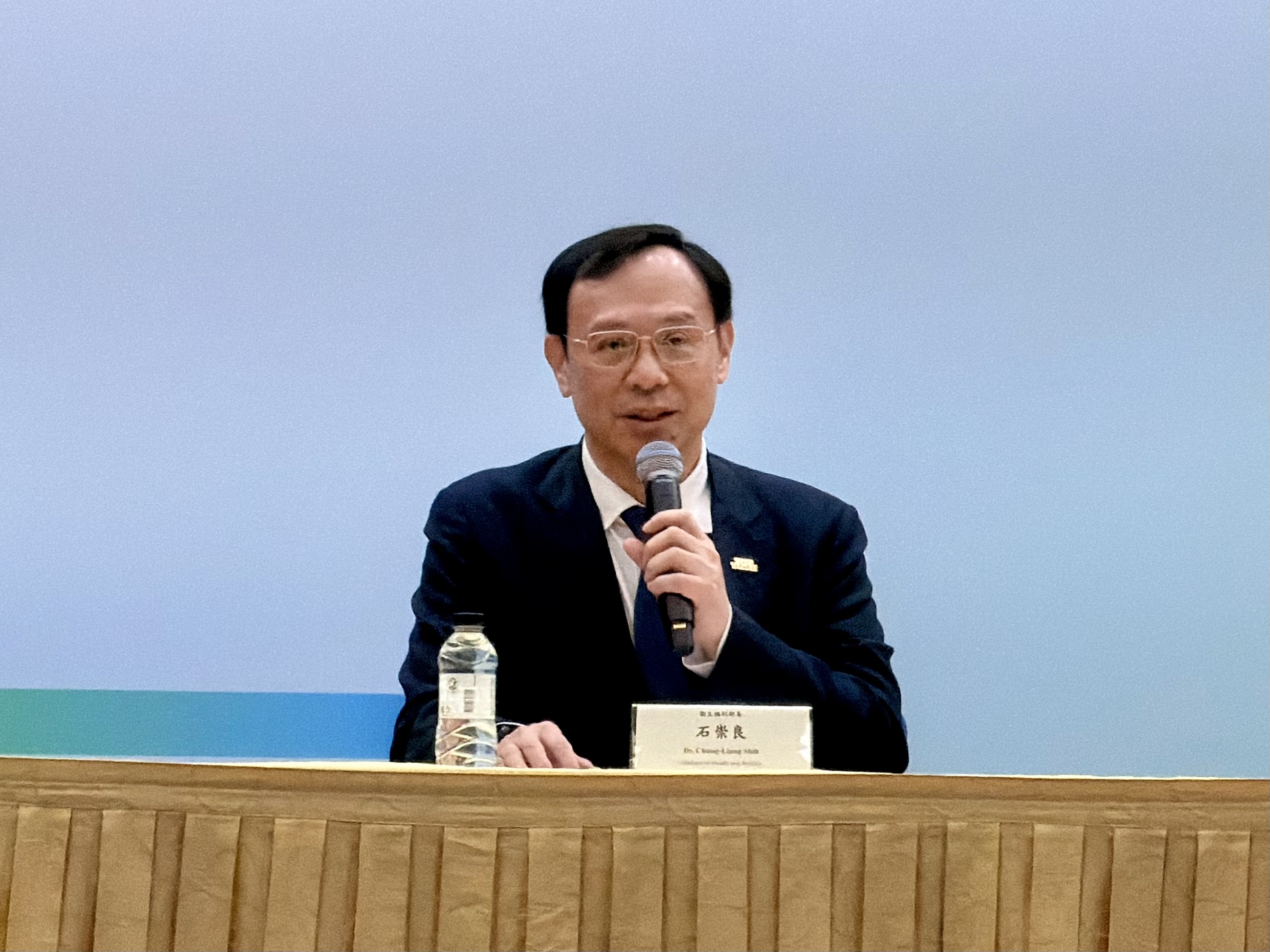 衛生福利部長石崇良。