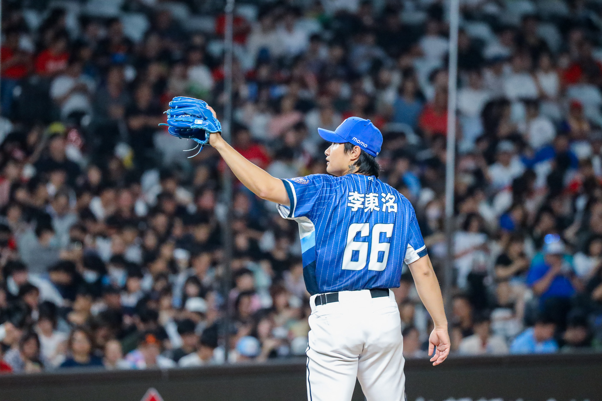 李東洺場上畫面。